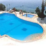 Otel Kirtay 3*