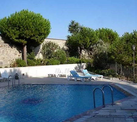 Otel Kirtay 3*