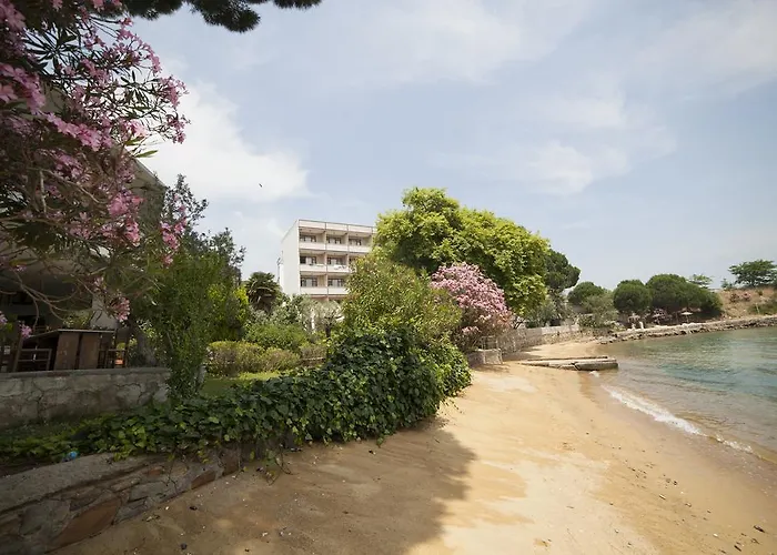 Kirtay Hotel Tatlısu